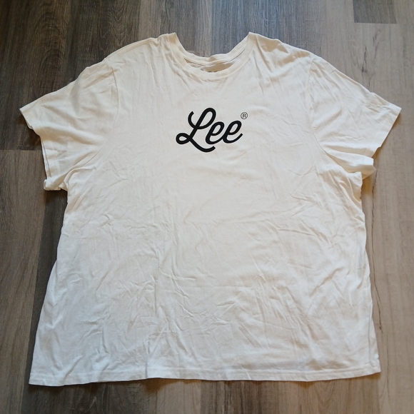 Lee Women's Size 4X Classic Casual Cotton Short Sleeve T-Shirt - Picture 1 of 6